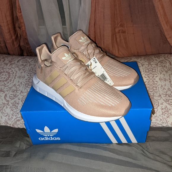 SWIFT RUN SHOESAsh Pearl / Off White / Clou - Picture 3 of 5